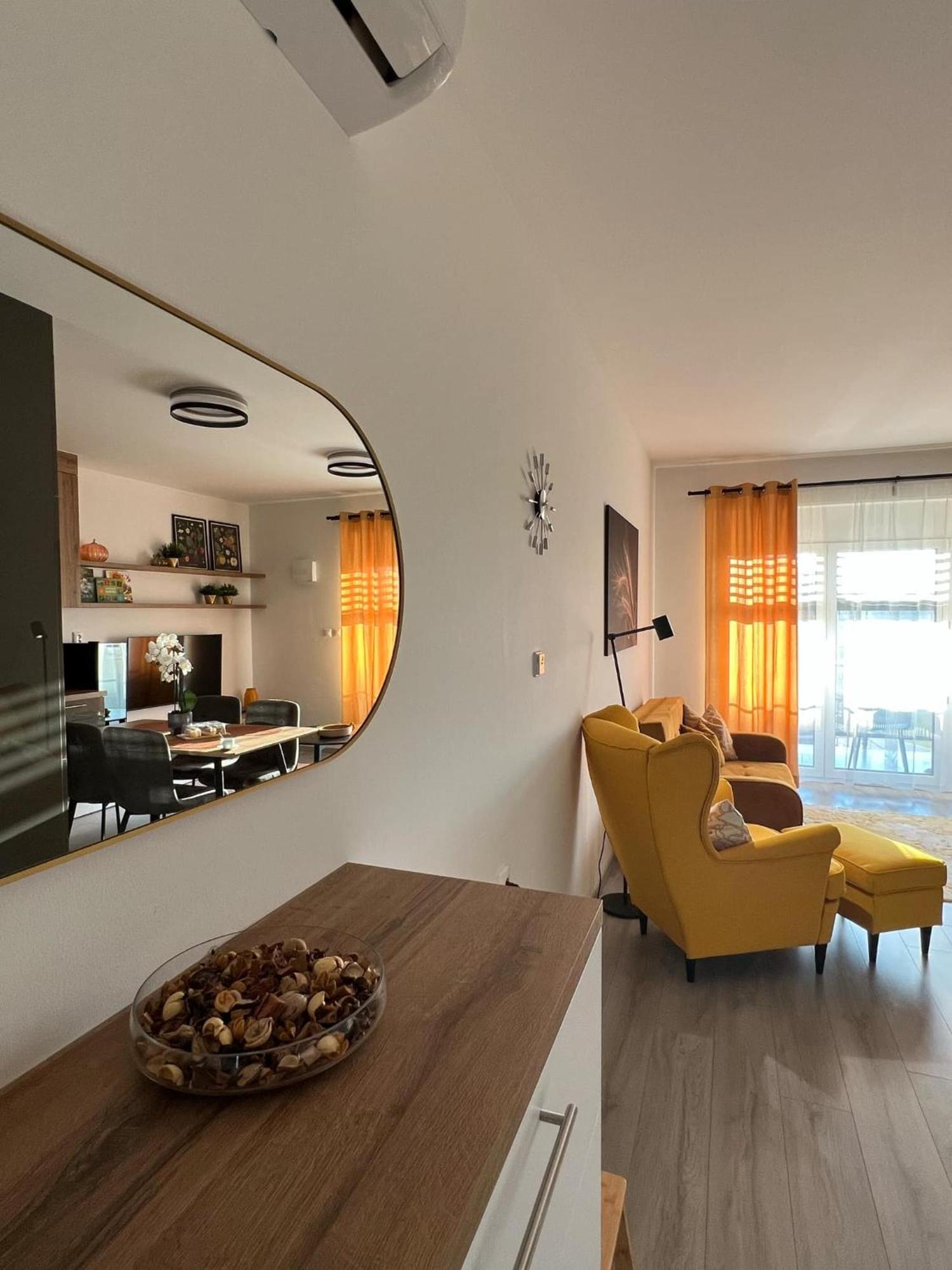 Harmonia Riva Apartman B11 ดูนาจสก้า สเตรด้า ภายนอก รูปภาพ